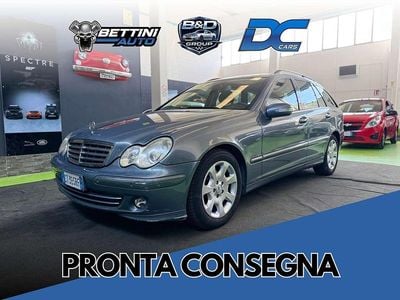 Usata Mercedes C200 Elegance 163 CV (119 kW) 2005 Blu/azzurro Station wagon