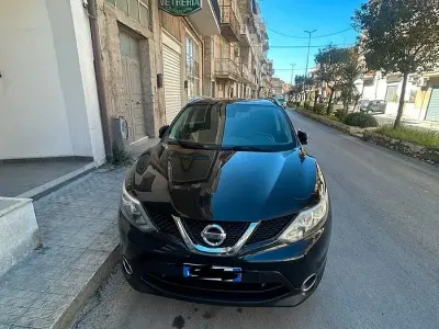 Usata Nissan Qashqai 2015 Nero SUV