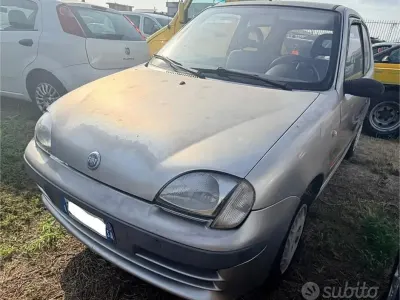 Usata Fiat Seicento 53 CV (38 kW) 2002 Grigio Utilitaria
