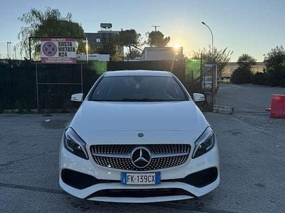 Usata Mercedes A180 Premium 109 CV (80 kW) 2017 Berlina