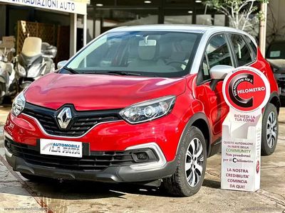 Usata Renault Captur Zen 110 CV (80 kW) 2017 Rosso SUV