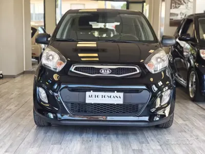 Usata Kia Picanto 69 CV (50 kW) 2012 Nero Utilitaria