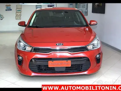 Usata Kia Rio 82 CV (60 kW) 2018 Rosso Berlina
