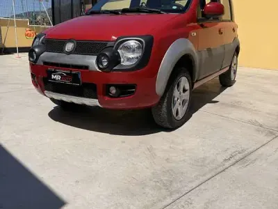 Gebraucht Fiat Panda 4x4 Cross 69 PS (50 kW) 2010 Kleinwagen