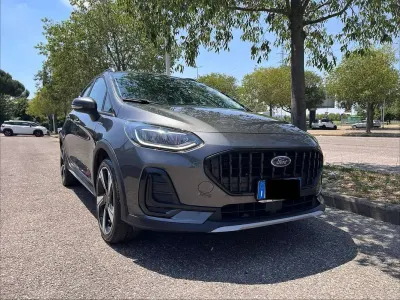 Usata Ford Fiesta Active 125 CV (91 kW) 2023 Grigio Utilitaria