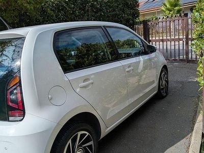 VW up!