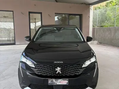 Usata Peugeot 3008 Allure 131 CV (96 kW) 2023 Nero SUV