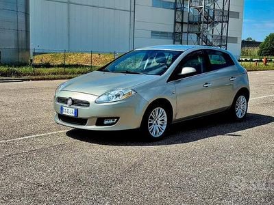 Usata Fiat Bravo 120 CV (88 kW) 2008 Grigio Utilitaria