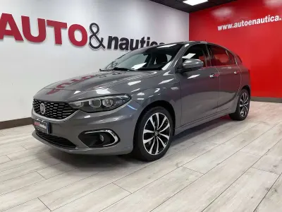 Usata Fiat Tipo Lounge 120 CV (88 kW) 2016 Grigio Berlina