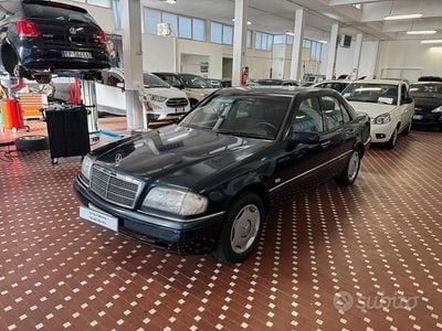 Mercedes C180