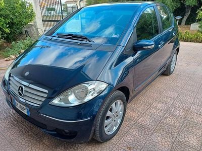 Usata Mercedes 180 2007 Blu Berlina