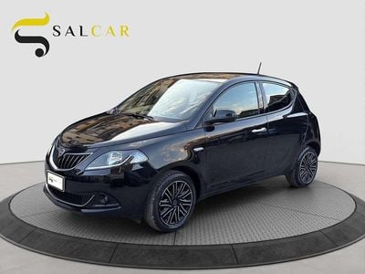 Usata Lancia Ypsilon Gold 69 CV (50 kW) 2022 Nero Utilitaria