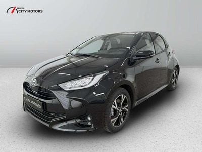 Nuova Toyota Yaris Hybrid Trend 116 CV (85 kW) 2026 Black met Berlina