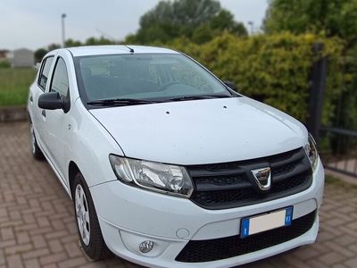usata Dacia Sandero 1.2 16v - Nuova frizione e distribuzione
