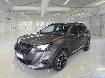 Usata Peugeot 2008 Allure 130 CV (95 kW) 2022 Grigio SUV
