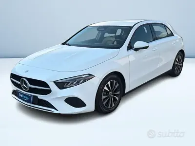 Usata Mercedes A180 Advanced 116 CV (85 kW) 2025 Bianco Berlina