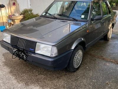 Usata Fiat Regata 68 CV (50 kW) 1985 Grigio Berlina