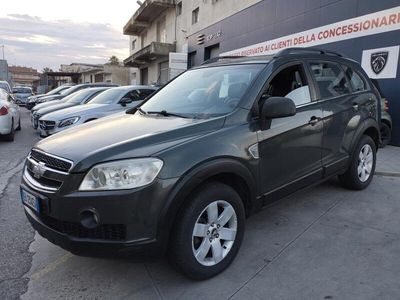 Usata Chevrolet Captiva LT 150 CV (110 kW) 2009 Verde SUV