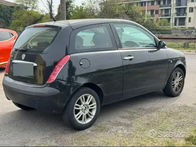 Usata Lancia Ypsilon