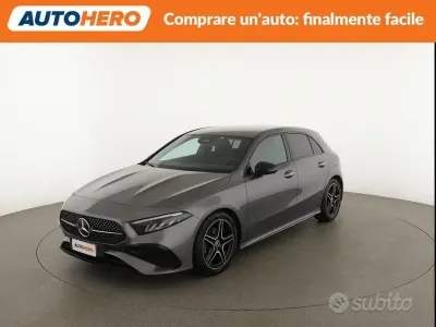 Usata Mercedes A180 AMG Line Premium 116 CV (85 kW) 2023 Grigio Berlina
