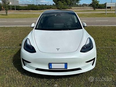 Bianco Usata 2023 Tesla Model 3 RWD Berlina | 34.000 € (Cara)