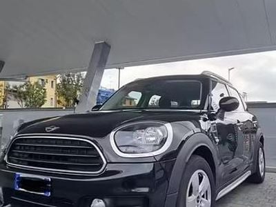 Usata Mini Countryman Business 111 CV (81 kW) 2018 Nero SUV