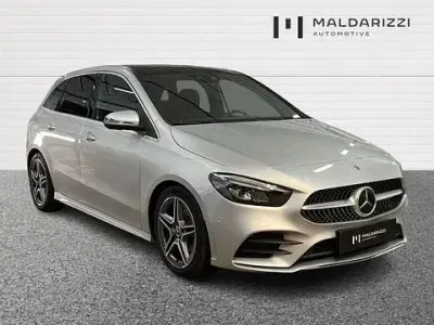 Usata Mercedes 200 Premium 150 CV (110 kW) 2019 Grigio Monovolume