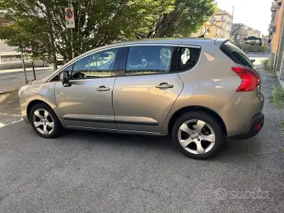Begagnad Peugeot 3008 Premium 120 HK (88 kW) 2010 Grå Kombi