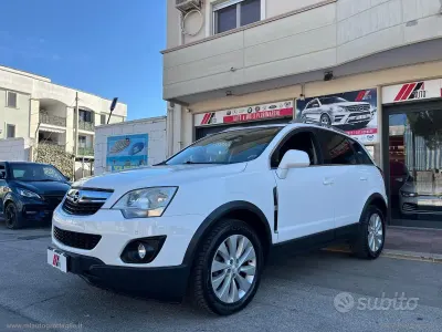 Usata Opel Antara Cosmo 163 CV (119 kW) 2014 Bianco SUV