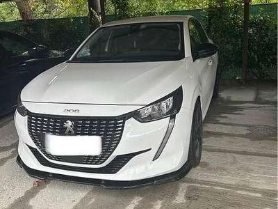 Usata Peugeot 208 Active 101 CV (74 kW) 2021 Utilitaria
