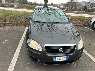 Occasion Fiat Croma 150 ch (110 kW) 2006 Marron Break