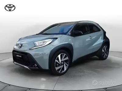 Usata Toyota Aygo X Lounge 72 CV (52 kW) 2024 Verde SUV