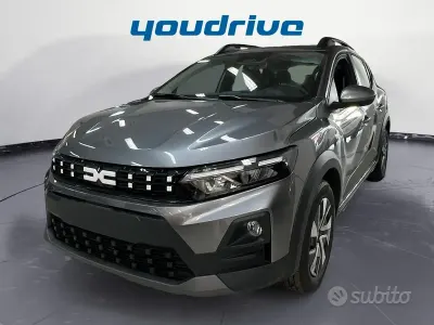 Nuova Dacia Sandero Expression 122 CV (89 kW) 2026 Grigio Berlina