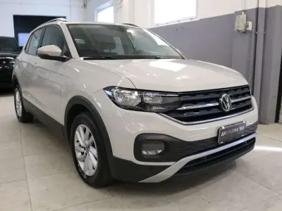 Usata VW T-Cross Style 110 CV (80 kW) 2023 Grigio gesso SUV