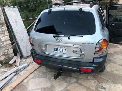 Usata Hyundai Santa Fe 146 CV (107 kW) 2003 Grigio SUV