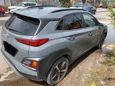 Usata Hyundai Kona XPrime 120 CV (88 kW) 2020 Grigio SUV