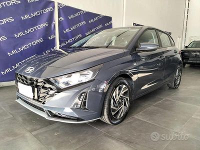 Usata Hyundai i20 101 CV (74 kW) 2024 Grigio Berlina