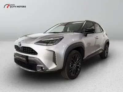 Usata Toyota Yaris Hybrid 2022 Nero Pick-up