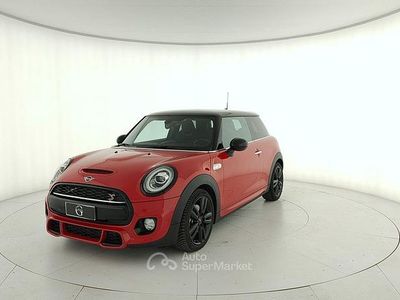 Usata Mini Cooper Clubman Hype 170 CV (125 kW) 2019 Rosso Station wagon