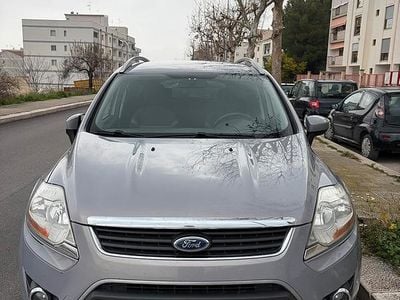 Usata Ford Kuga 140 CV (102 kW) 2012 Grigio SUV