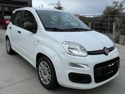 Usata Fiat Panda Lounge 95 CV (69 kW) 2016 Utilitaria