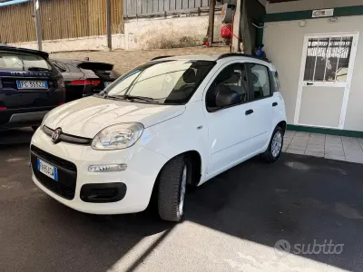 Usata Fiat Panda 95 CV (69 kW) 2018 Bianco Utilitaria