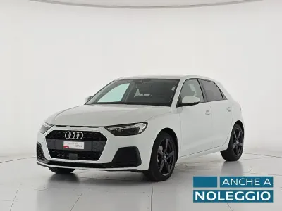 Usata Audi A1 Sportback Business 116 CV (85 kW) 2025 Bianco ghiacciaio metallizzato Utilitaria
