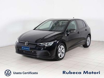 Usata VW Golf VIII Life 110 CV (80 kW) 2021 Nero Utilitaria