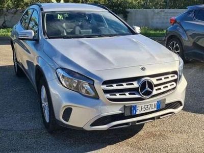 Mercedes GLA180