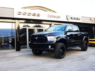 Usata RAM 1500 394 CV (289 kW) 2014 Nero metallizzato Pick-up