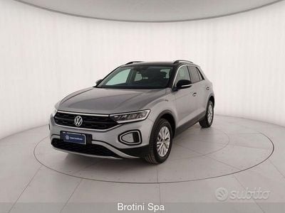 Grigio metallizzato Usata 2022 VW T-Roc Life SUV | 18.500 € (Super prezzo)