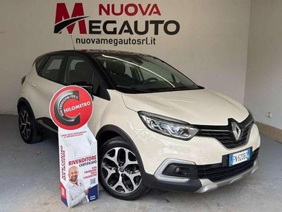 Usata Renault Captur Intens 90 CV (66 kW) 2018 Beige SUV