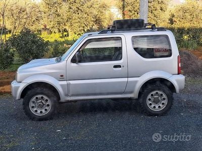 Usata 2005 Suzuki Jimny SUV | 7900 € (Buon prezzo)