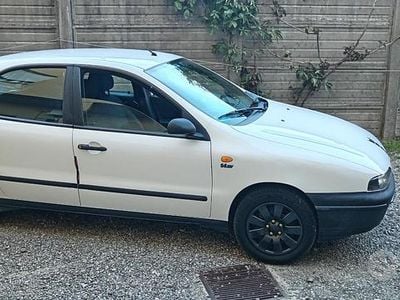 Usata Fiat Bravo 80 CV (58 kW) 1996 Bianco Utilitaria